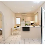 Aelia House - Elia *