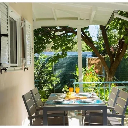 Nyaraló Aelia House - Elia